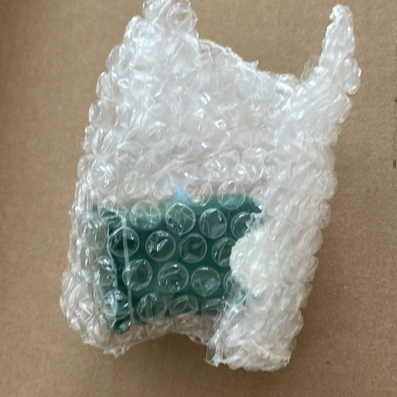 Hallmark “Waitin’ on Santa” Winnie the Pooh Keepsake ornament ©️Disney 1997 - Picture 7 of 15